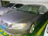 2010 Volvo S80L 2.5T 200HP L5 6AT