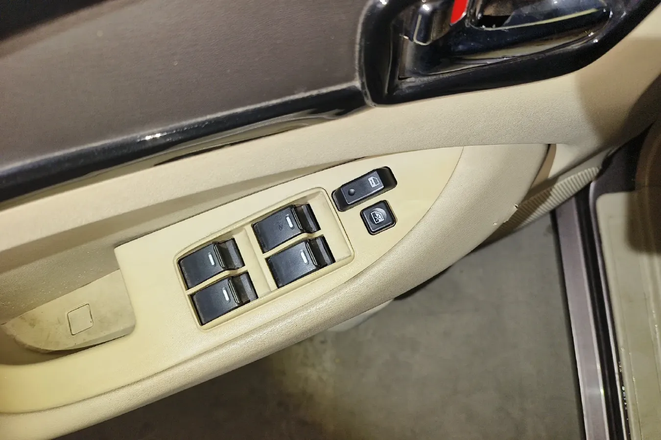 2013 Geely GC7 1.5L 109HP L4 5MT,autocango,china used car exporter,china ev exporter,chinese used car exporter,chinese used ev exporter