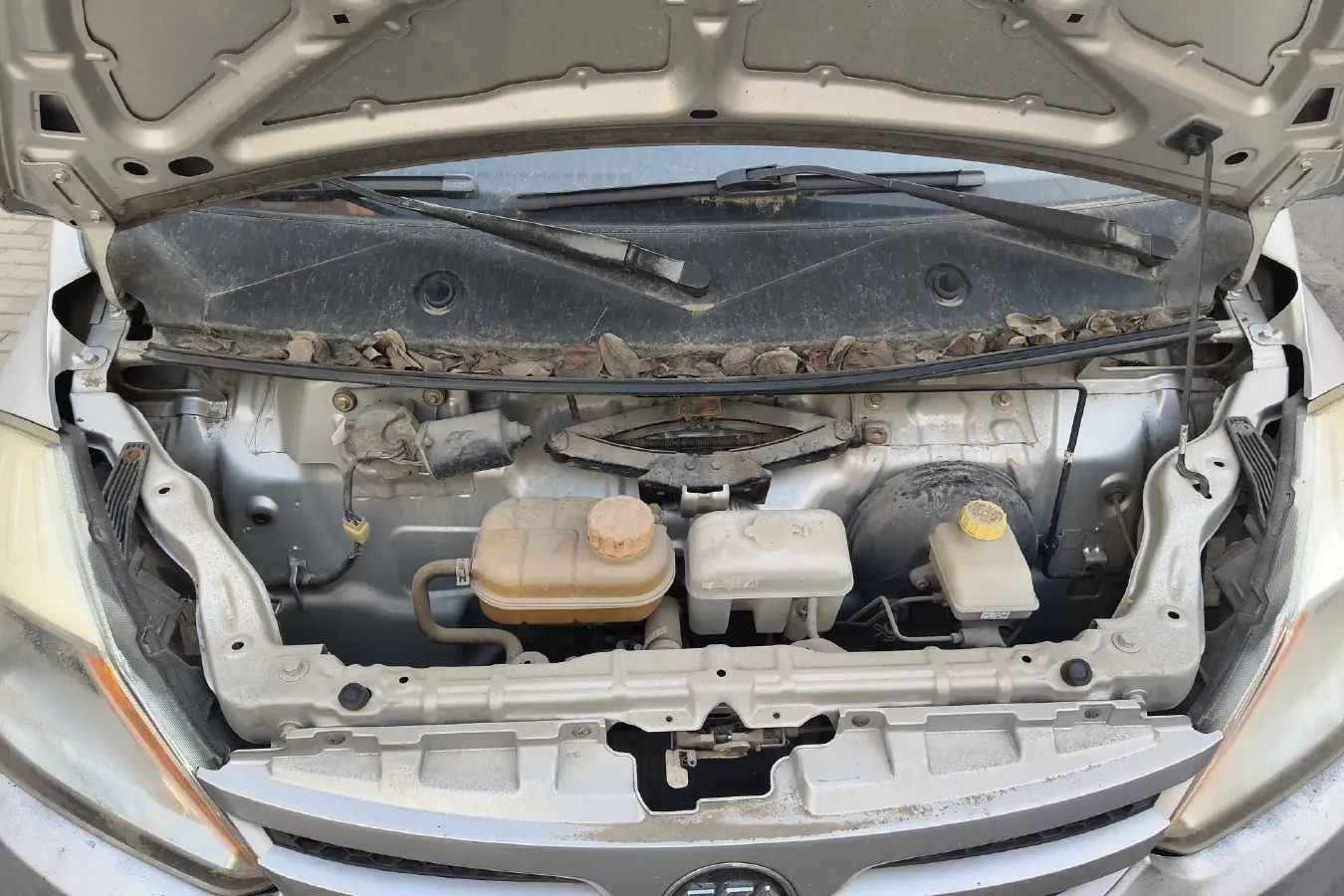 2015 Foton Scenery V3 1.2L 86HP L4 5MT,autocango,china used car exporter,china ev exporter,chinese used car exporter,chinese used ev exporter