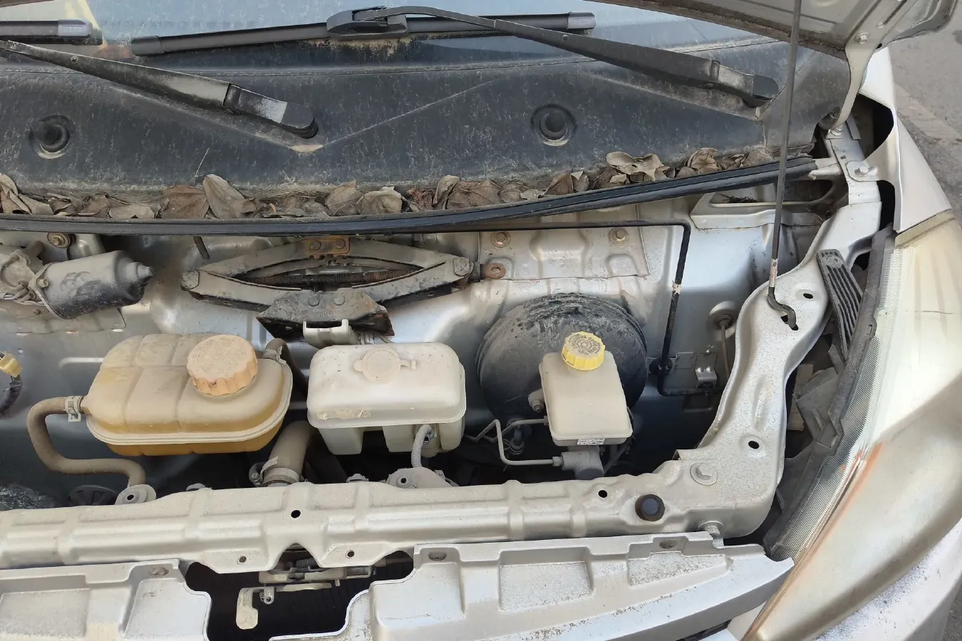 2015 Foton Scenery V3 1.2L 86HP L4 5MT,autocango,china used car exporter,china ev exporter,chinese used car exporter,chinese used ev exporter