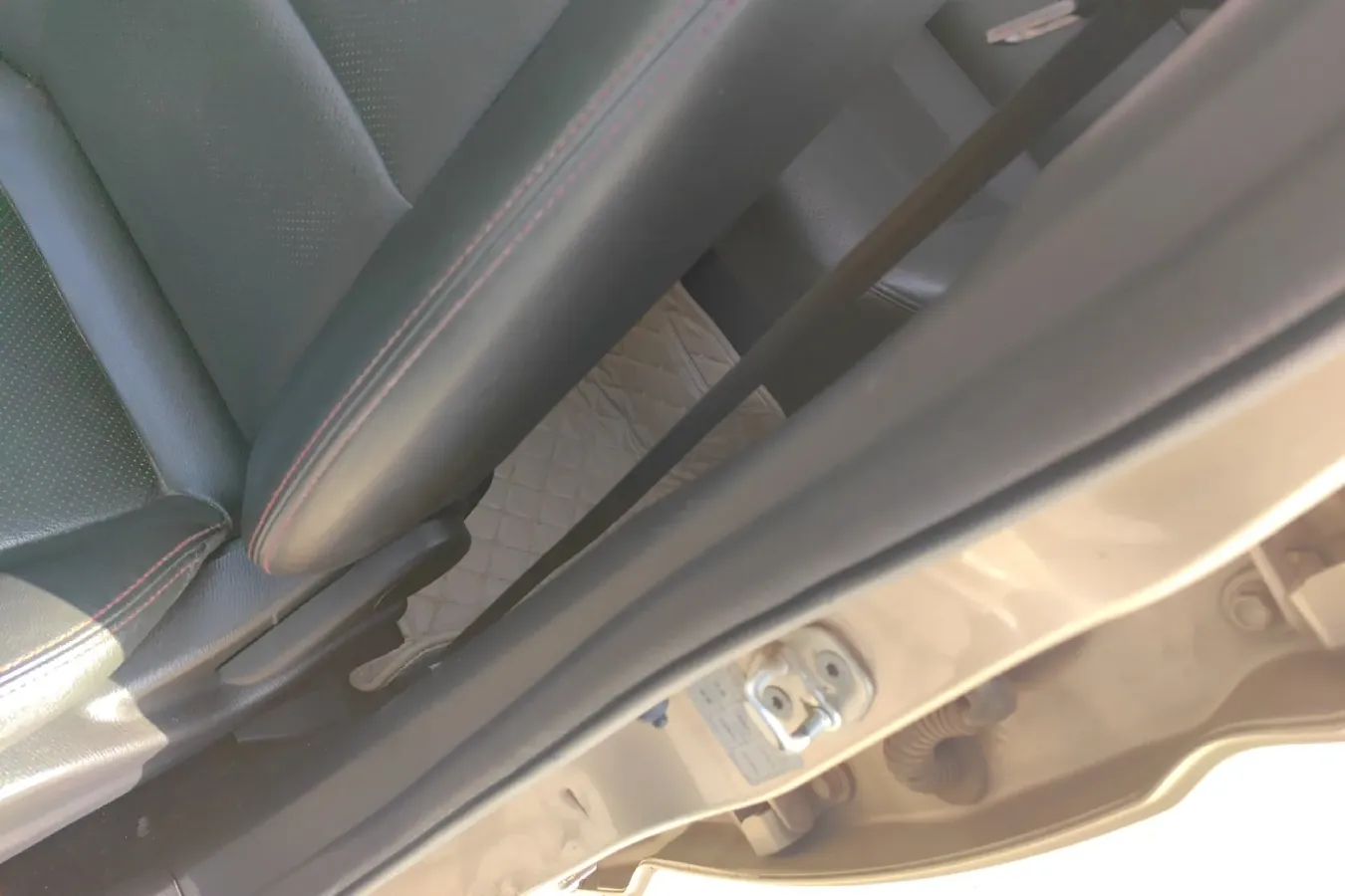 2016 ChangAn Kaicene A600 1.5L 114HP L4 5MT,autocango,china used car exporter,china ev exporter,chinese used car exporter,chinese used ev exporter