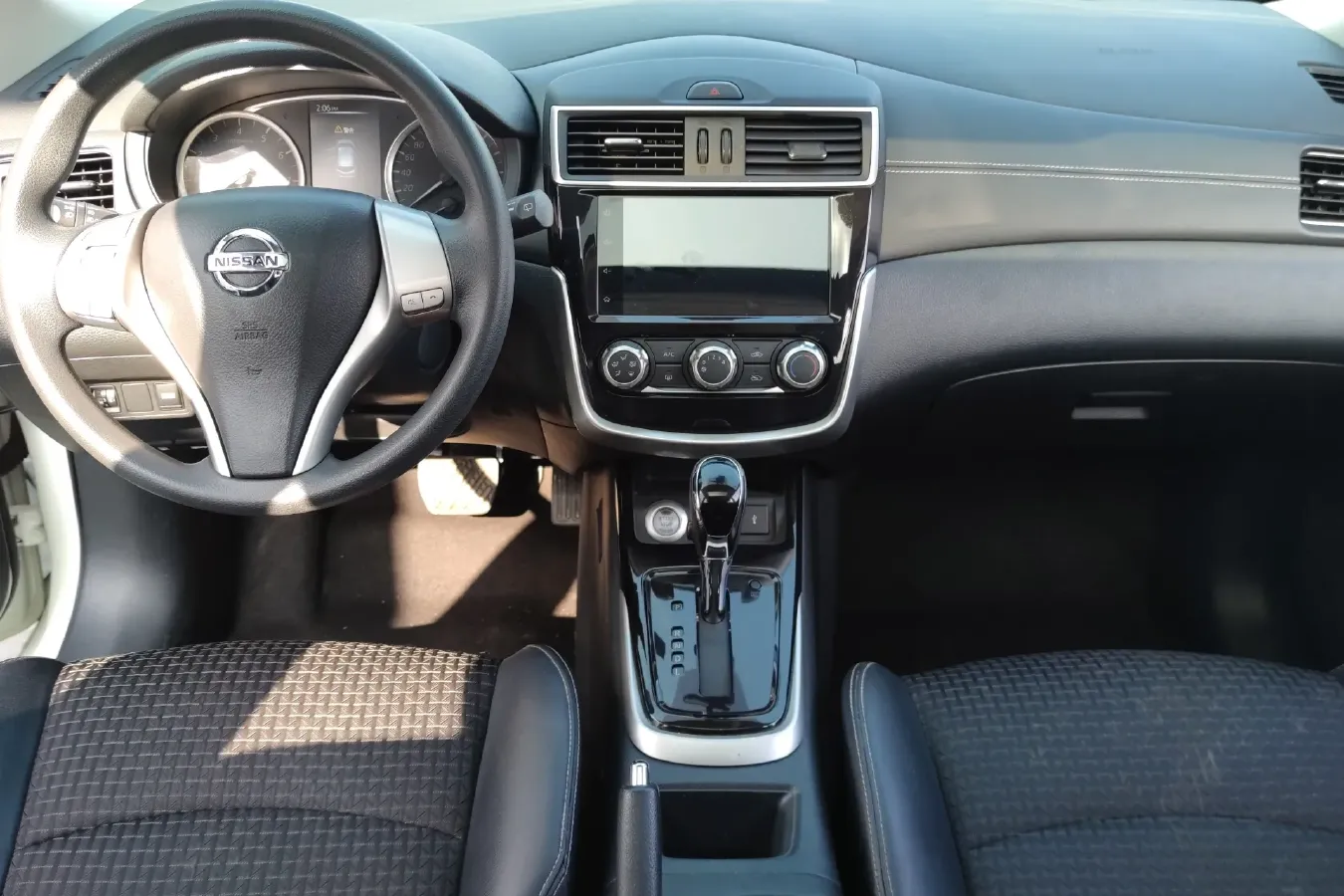 2019 Nissan Tiida 1.6L 126HP L4 CVT,autocango,china used car exporter,china ev exporter,chinese used car exporter,chinese used ev exporter