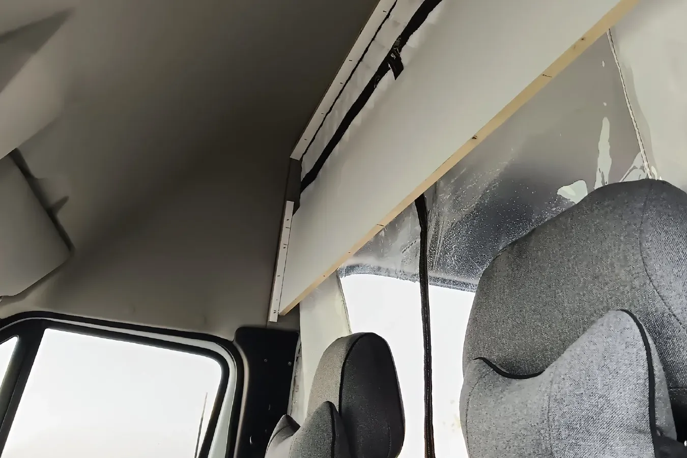 2022 JMC FuShun 2.0T 146HP L4 6MT,autocango,china used car exporter,china ev exporter,chinese used car exporter,chinese used ev exporter