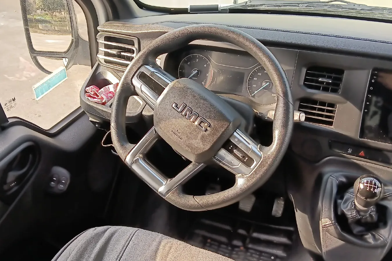 2022 JMC FuShun 2.0T 146HP L4 6MT,autocango,china used car exporter,china ev exporter,chinese used car exporter,chinese used ev exporter