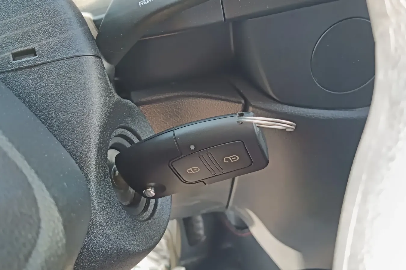 2022 JMC FuShun 2.0T 146HP L4 6MT,autocango,china used car exporter,china ev exporter,chinese used car exporter,chinese used ev exporter