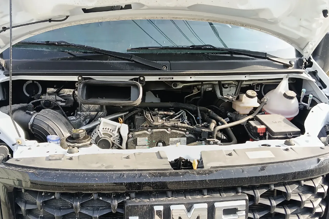 2022 JMC FuShun 2.0T 146HP L4 6MT,autocango,china used car exporter,china ev exporter,chinese used car exporter,chinese used ev exporter