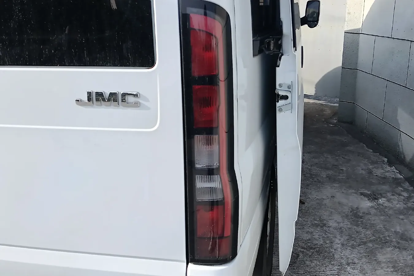 2022 JMC FuShun 2.0T 146HP L4 6MT,autocango,china used car exporter,china ev exporter,chinese used car exporter,chinese used ev exporter