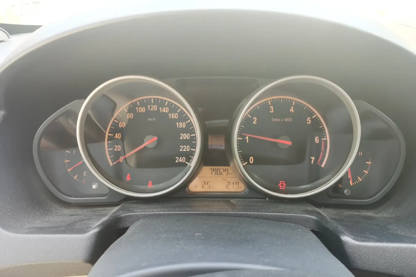 2012 Brilliance Auto H320 1.5L 105HP L4 5MT,autocango,china used car exporter,china ev exporter,chinese used car exporter,chinese used ev exporter