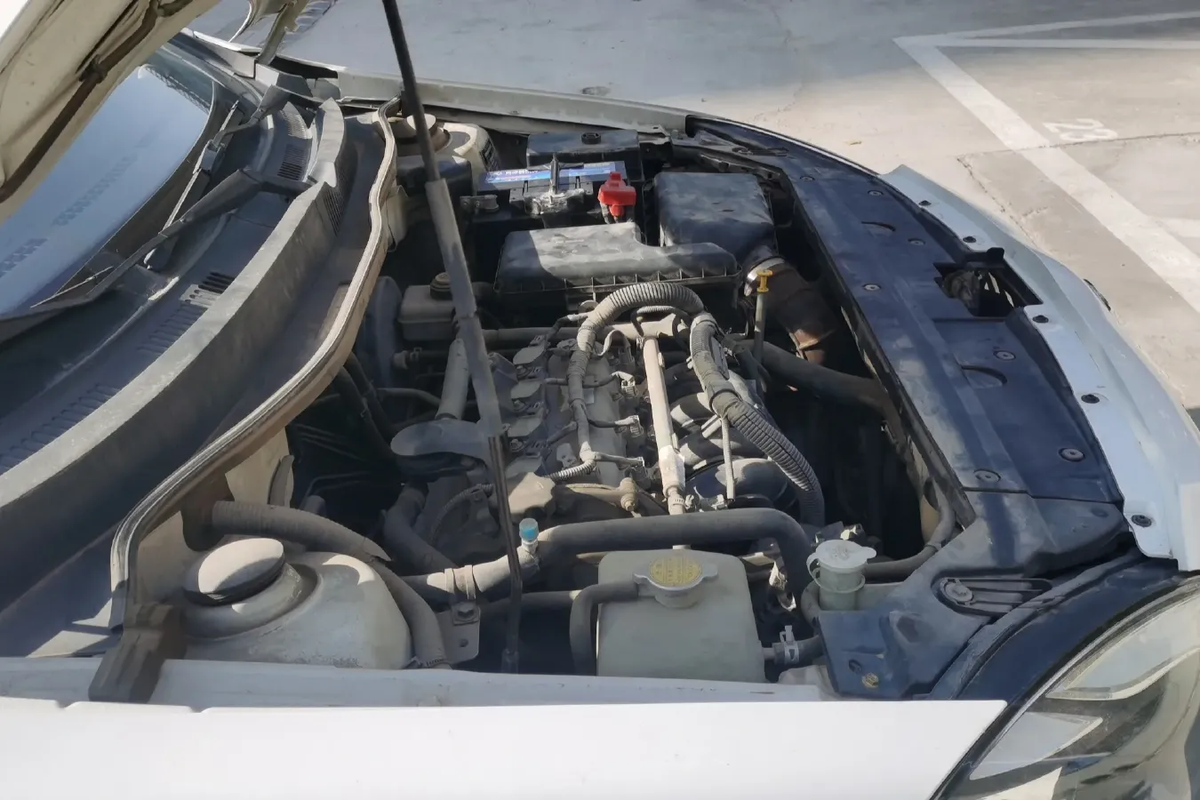 2012 Brilliance Auto H320 1.5L 105HP L4 5MT,autocango,china used car exporter,china ev exporter,chinese used car exporter,chinese used ev exporter