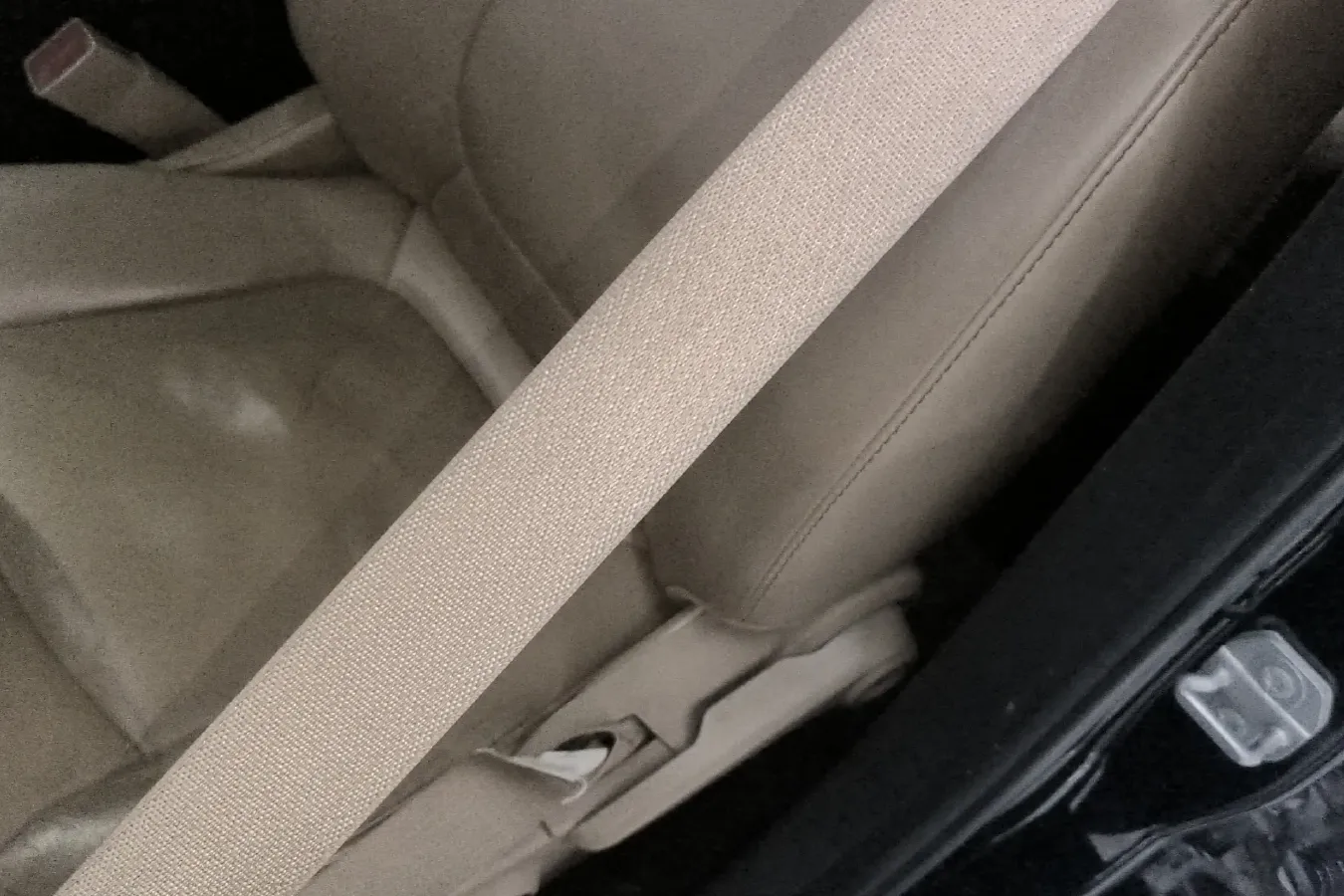 2013 Dodge JCUV 2.4L 170HP L4 6AT,autocango,china used car exporter,china ev exporter,chinese used car exporter,chinese used ev exporter