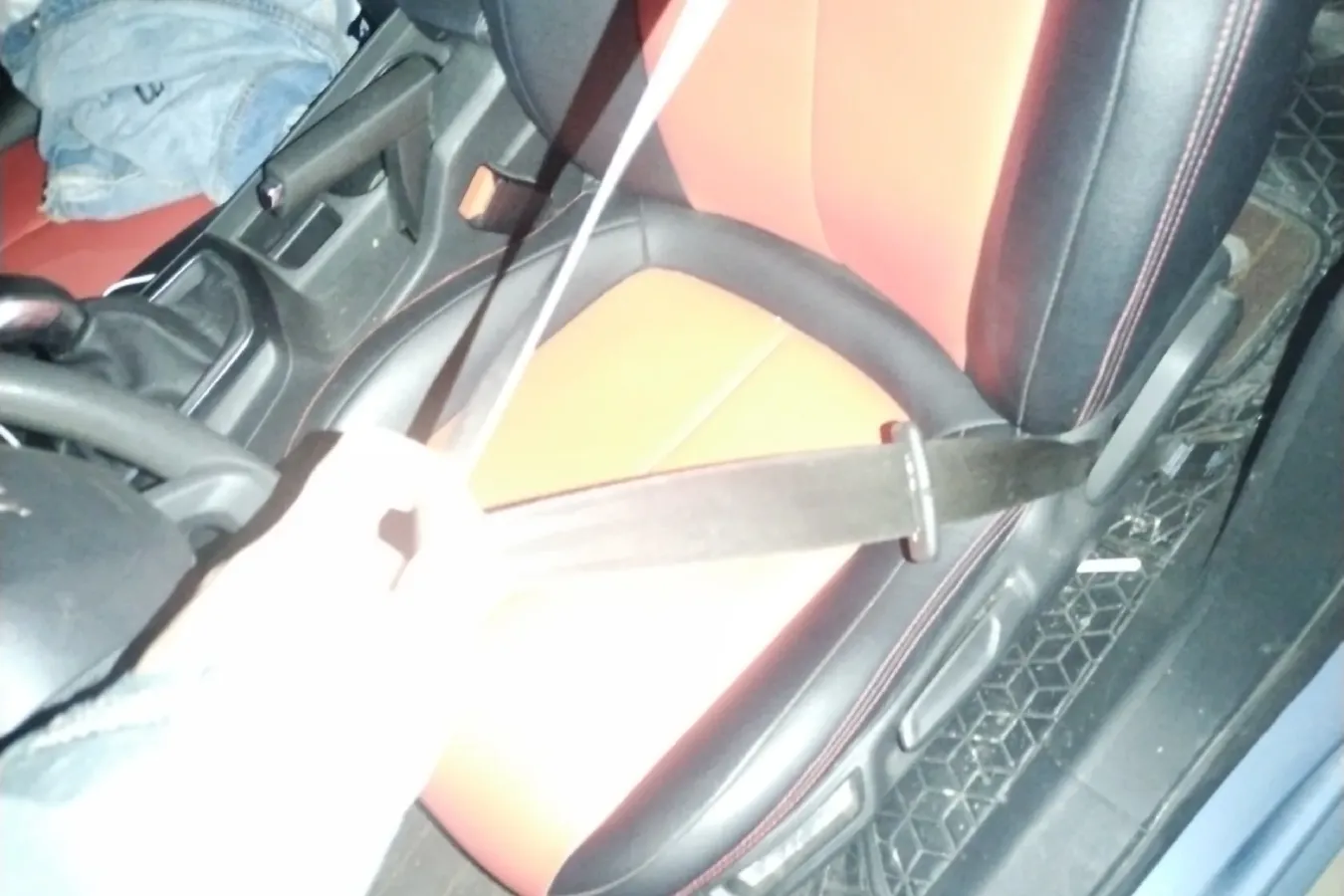 2015 Peugeot 308S 1.6L 117HP L4 5MT,autocango,china used car exporter,china ev exporter,chinese used car exporter,chinese used ev exporter