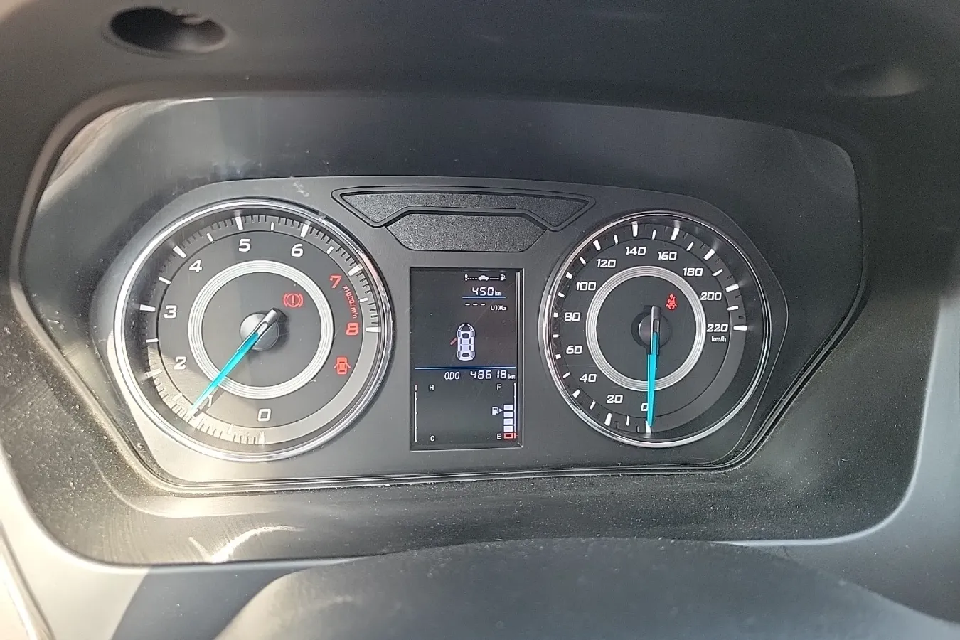 2019 Soueast A5 1.5L 120HP L4 5MT,autocango,china used car exporter,china ev exporter,chinese used car exporter,chinese used ev exporter