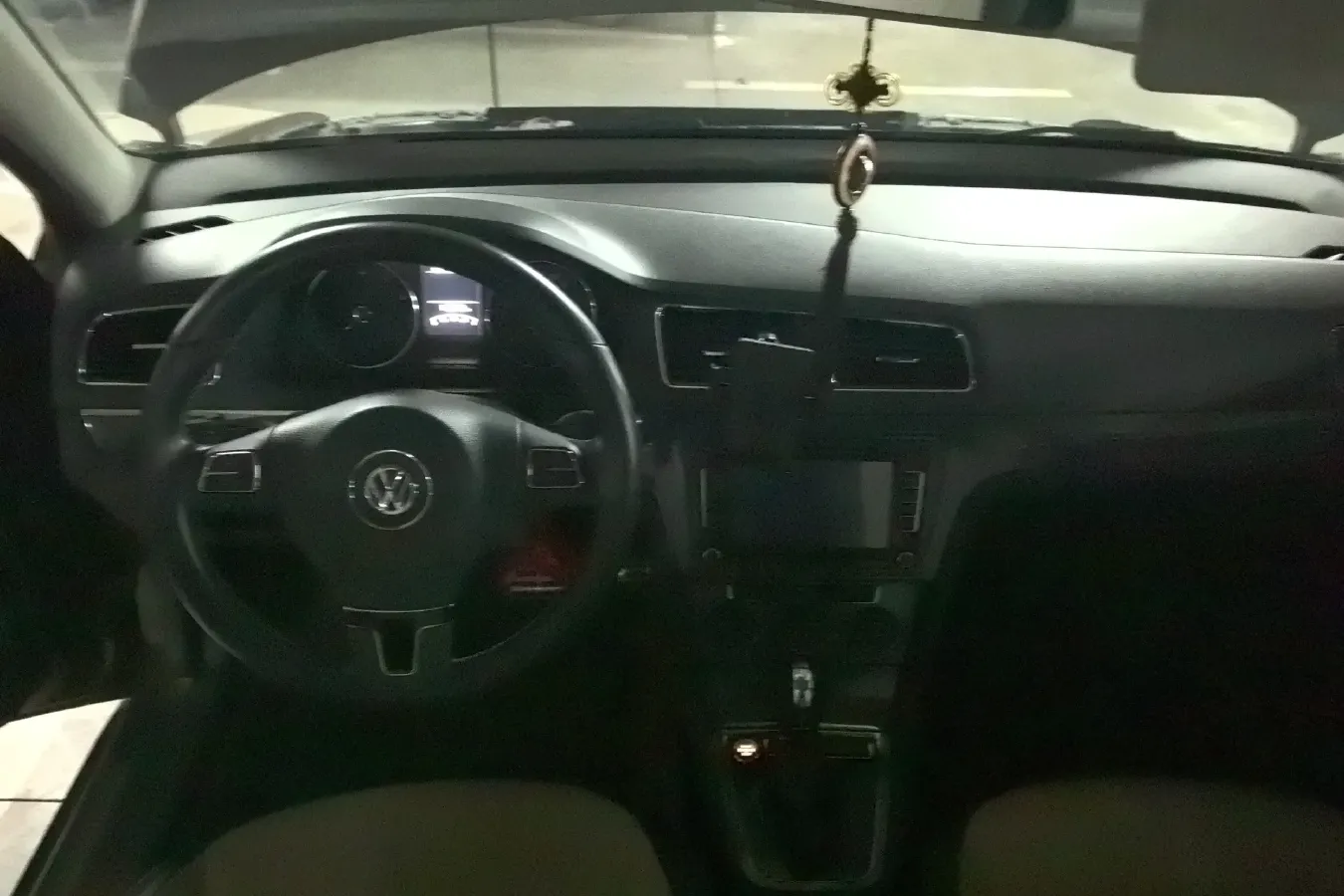 2014 Volkswagen Cross Lavida 1.4T 131HP L4 7DCT,autocango,china used car exporter,china ev exporter,chinese used car exporter,chinese used ev exporter