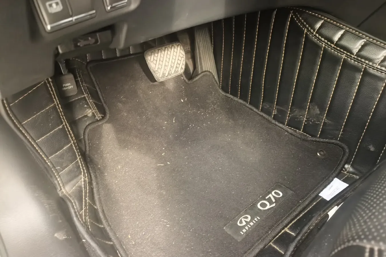 2013 Infiniti Q70 2.5L 235HP V6 7AT,autocango,china used car exporter,china ev exporter,chinese used car exporter,chinese used ev exporter