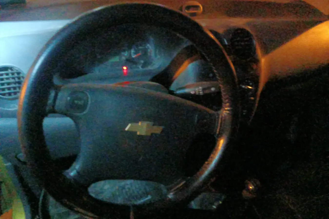 2010 BaoJun LeChi 1.0L 69HP L4 5MT,autocango,china used car exporter,china ev exporter,chinese used car exporter,chinese used ev exporter