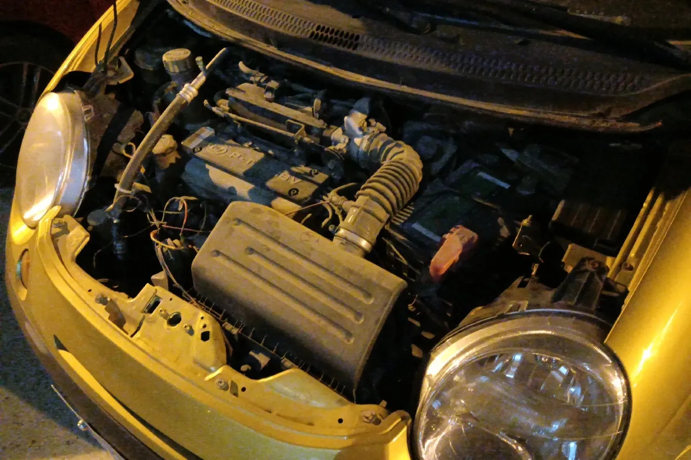 2010 BaoJun LeChi 1.0L 69HP L4 5MT,autocango,china used car exporter,china ev exporter,chinese used car exporter,chinese used ev exporter