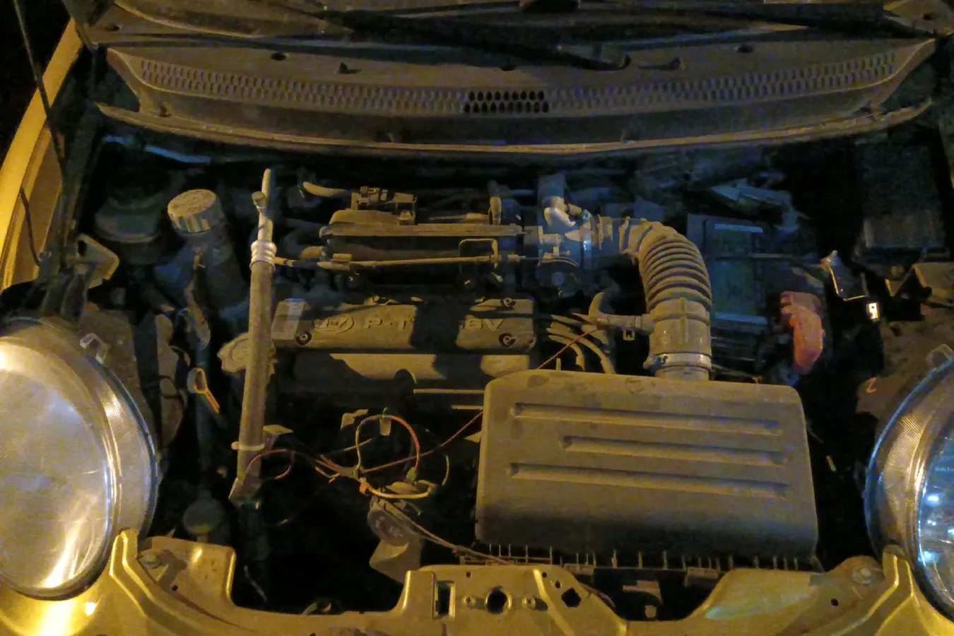 2010 BaoJun LeChi 1.0L 69HP L4 5MT,autocango,china used car exporter,china ev exporter,chinese used car exporter,chinese used ev exporter