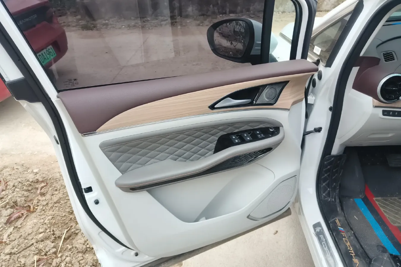 2022 DongFeng Forthing Yacht 1.5T 197HP L4 7DCT,autocango,china used car exporter,china ev exporter,chinese used car exporter,chinese used ev exporter