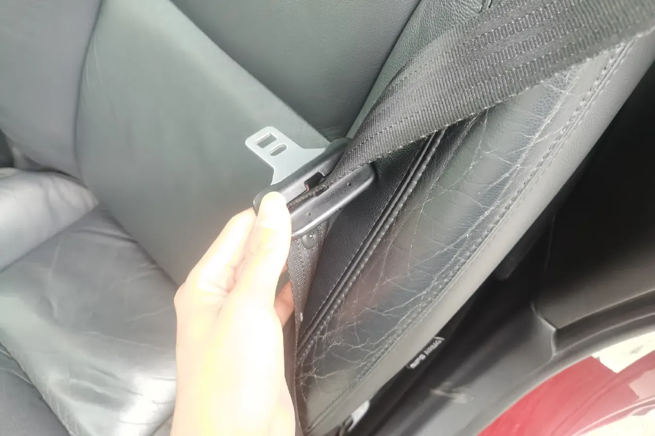 2010 Volvo C70 2.5T 230HP L5 5AT,autocango,china used car exporter,china ev exporter,chinese used car exporter,chinese used ev exporter