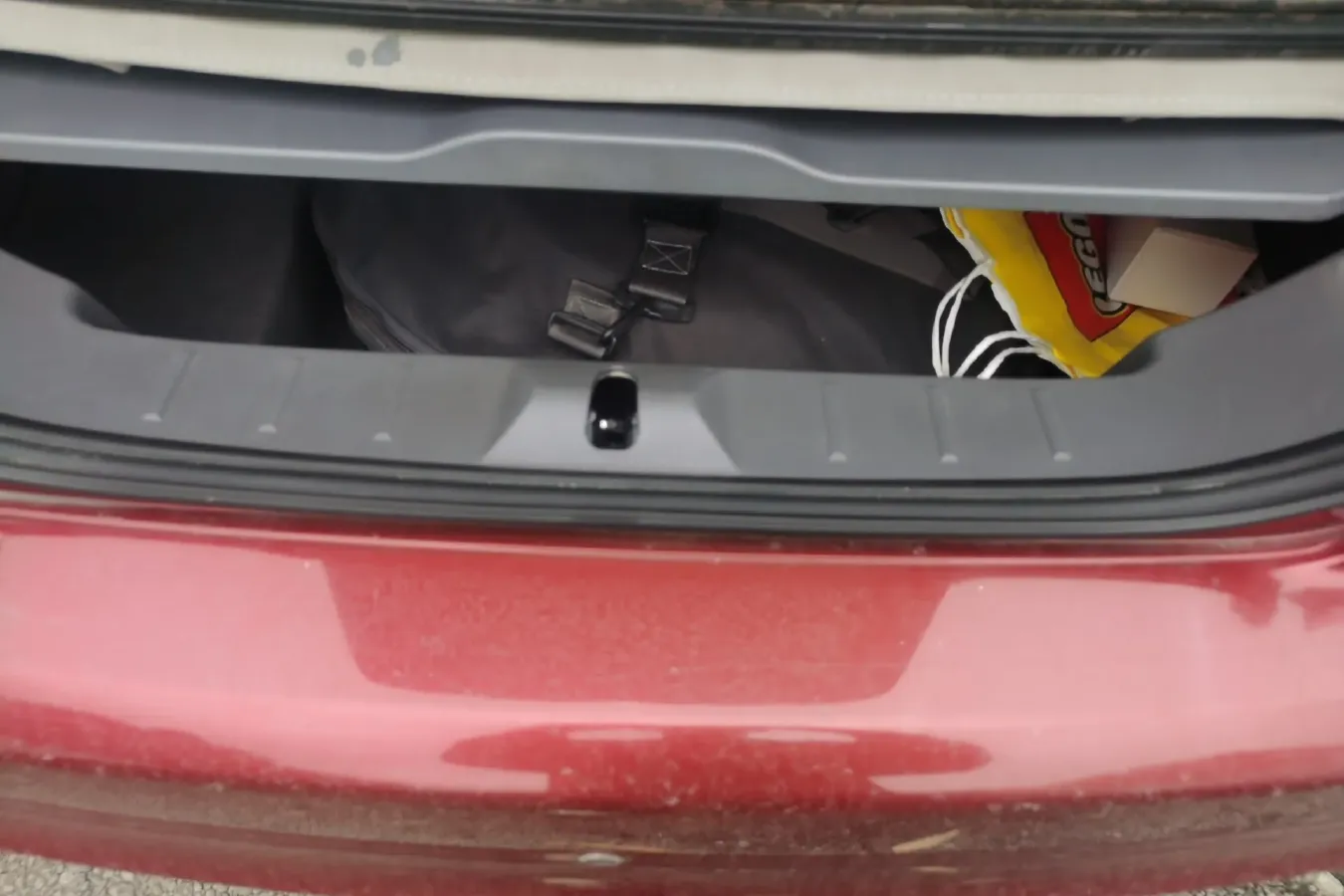 2010 Volvo C70 2.5T 230HP L5 5AT,autocango,china used car exporter,china ev exporter,chinese used car exporter,chinese used ev exporter