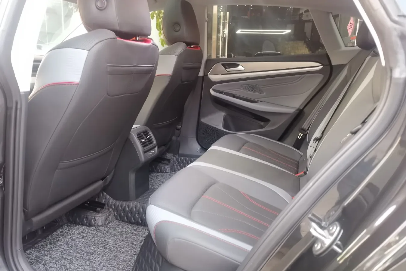 2022 Volkswagen Lamando 1.4T 150HP L4 7DCT,autocango,china used car exporter,china ev exporter,chinese used car exporter,chinese used ev exporter