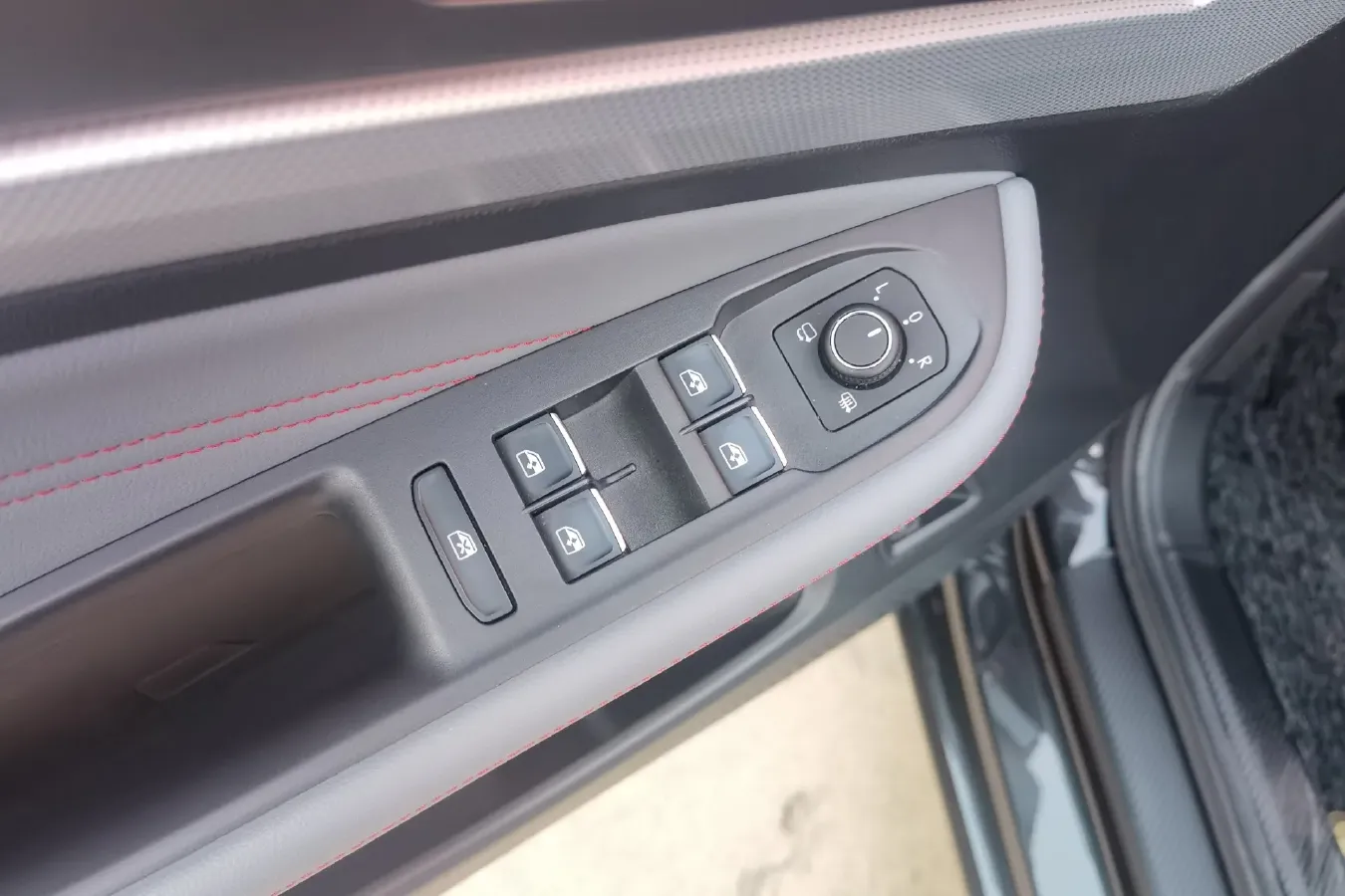 2022 Volkswagen Lamando 1.4T 150HP L4 7DCT,autocango,china used car exporter,china ev exporter,chinese used car exporter,chinese used ev exporter