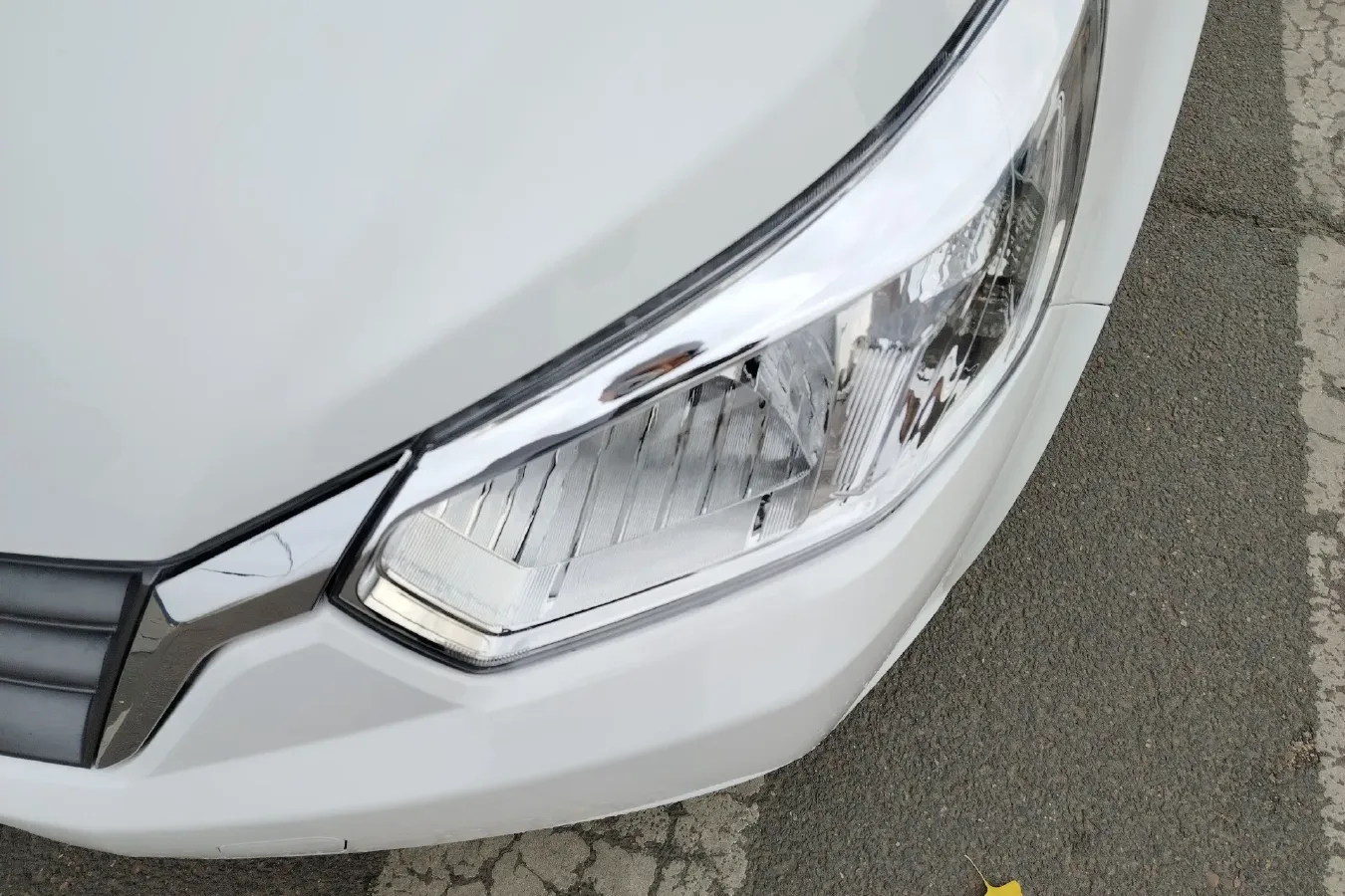 2013 Venucia R50 1.6L 117HP L4 5MT,autocango,china used car exporter,china ev exporter,chinese used car exporter,chinese used ev exporter