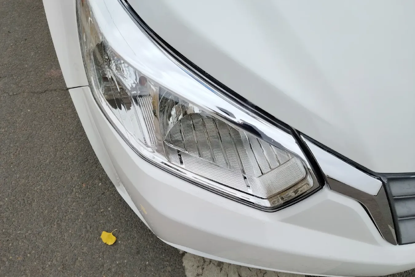 2013 Venucia R50 1.6L 117HP L4 5MT,autocango,china used car exporter,china ev exporter,chinese used car exporter,chinese used ev exporter