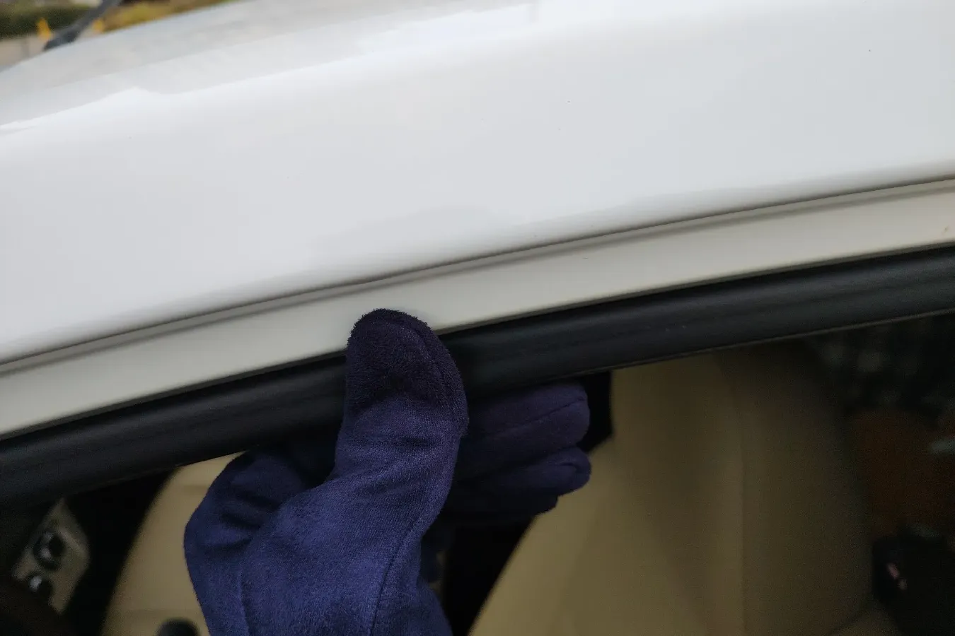 2013 Venucia R50 1.6L 117HP L4 5MT,autocango,china used car exporter,china ev exporter,chinese used car exporter,chinese used ev exporter