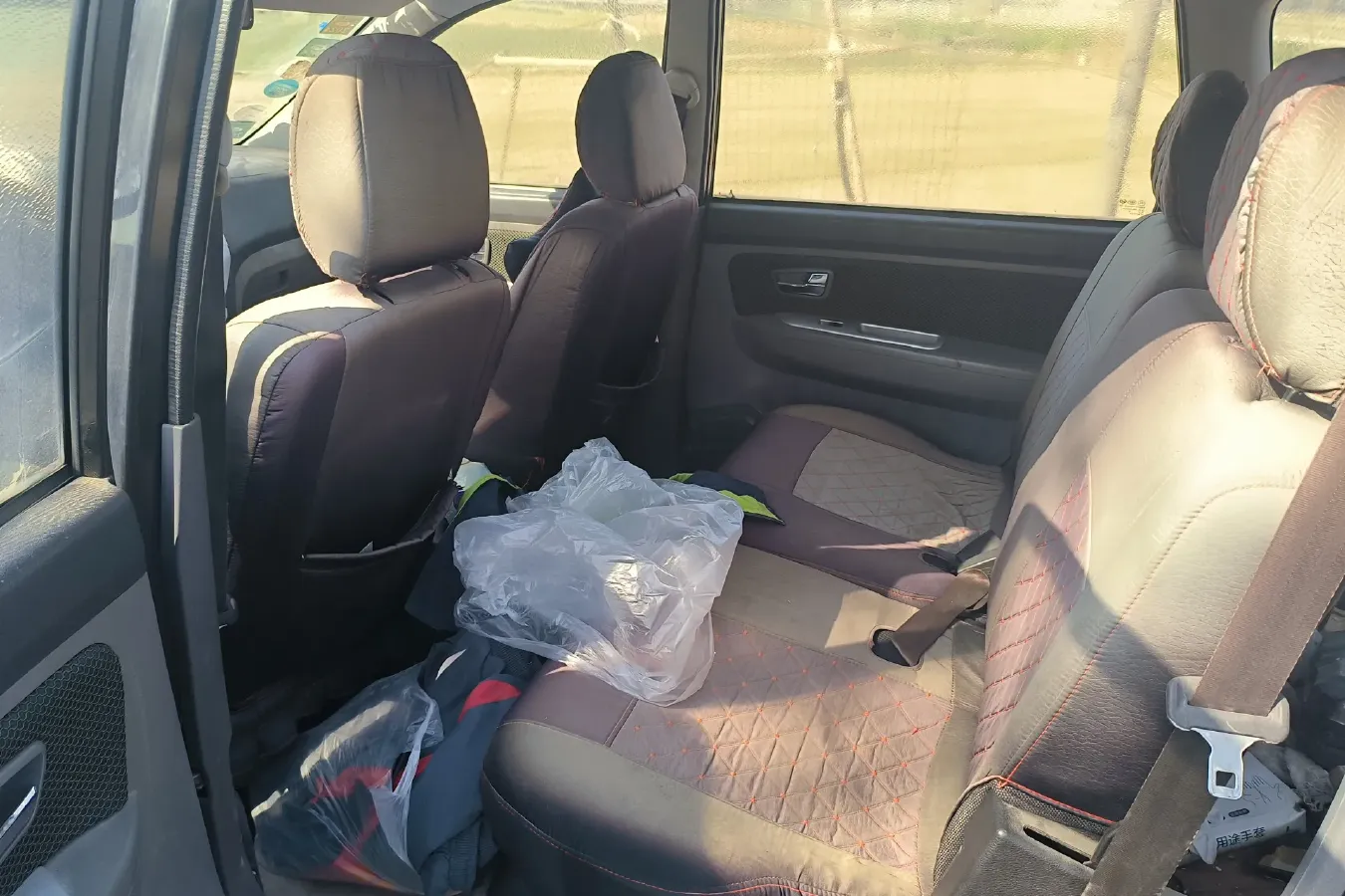 2013 FAW Senia S80 1.5L 109HP L4 5MT,autocango,china used car exporter,china ev exporter,chinese used car exporter,chinese used ev exporter