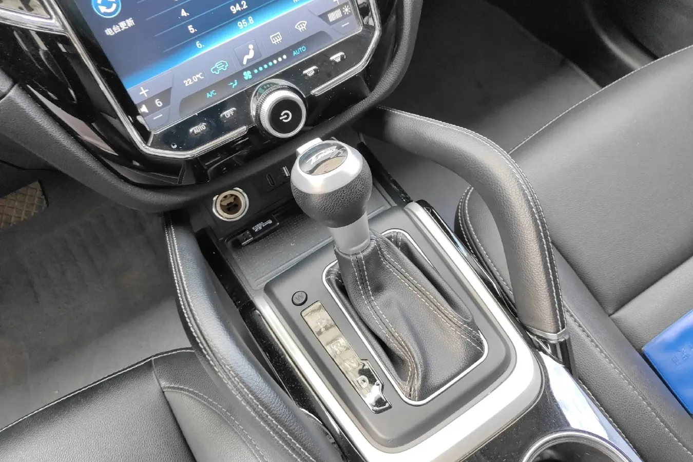 2016 Zotye SR7 1.5T 150HP L4 CVT,autocango,china used car exporter,china ev exporter,chinese used car exporter,chinese used ev exporter