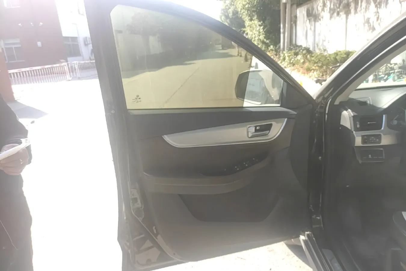 2017 DongFeng Forthing Joyear X5 1.5T 150HP L4 CVT,autocango,china used car exporter,china ev exporter,chinese used car exporter,chinese used ev exporter