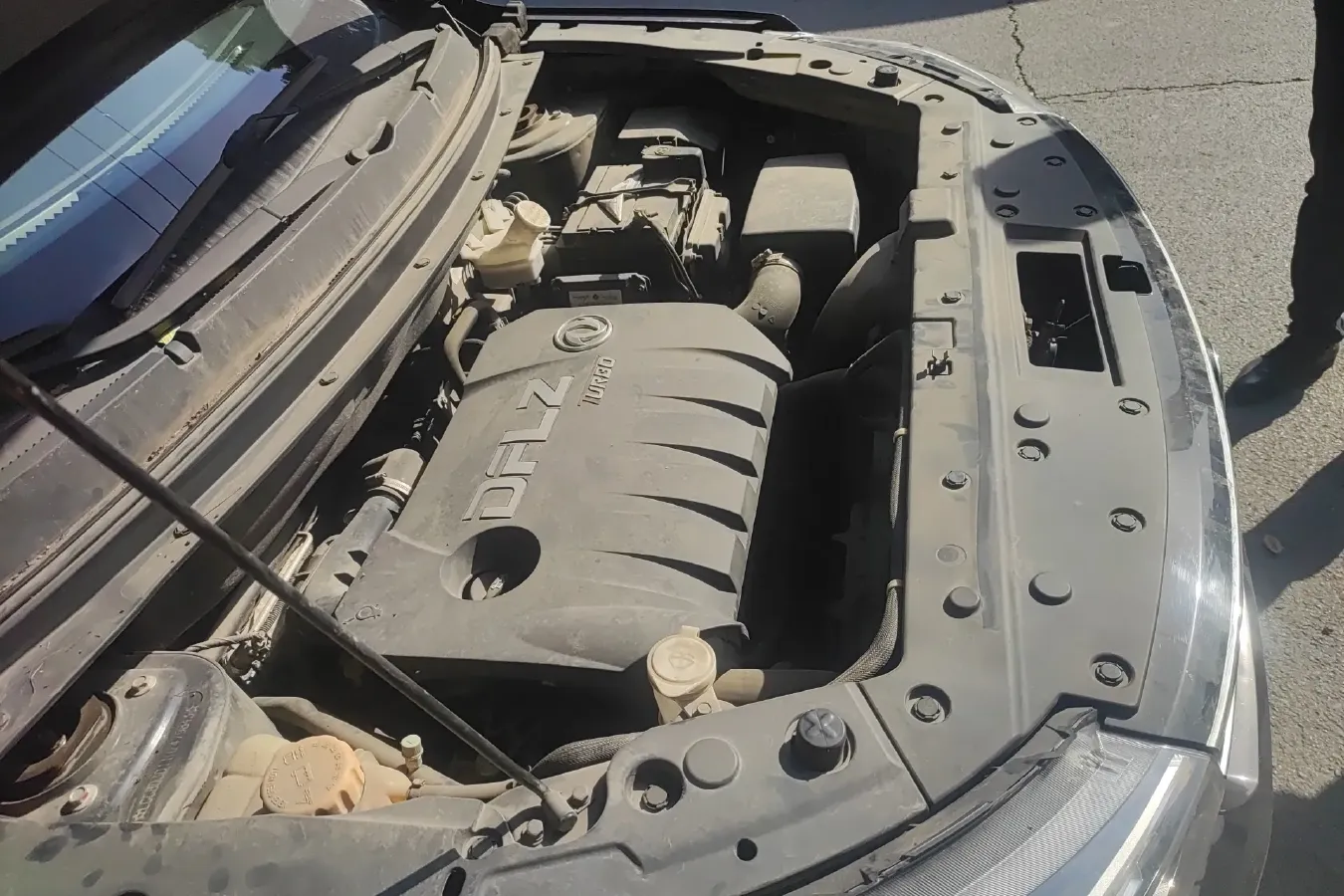 2017 DongFeng Forthing Joyear X5 1.5T 150HP L4 CVT,autocango,china used car exporter,china ev exporter,chinese used car exporter,chinese used ev exporter