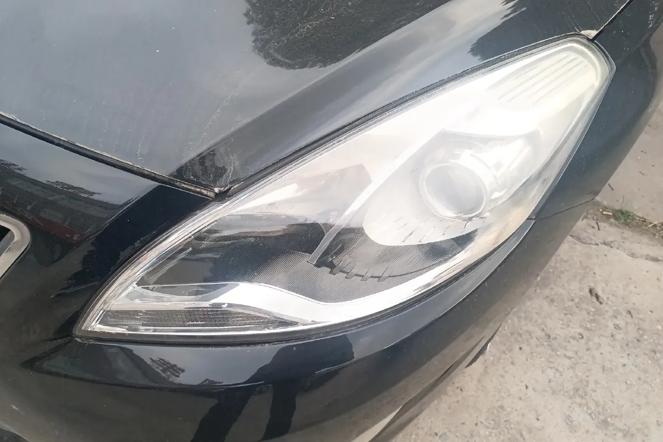 2016 HaiMa Family 1.6L 125HP L4 6MT,autocango,china used car exporter,china ev exporter,chinese used car exporter,chinese used ev exporter