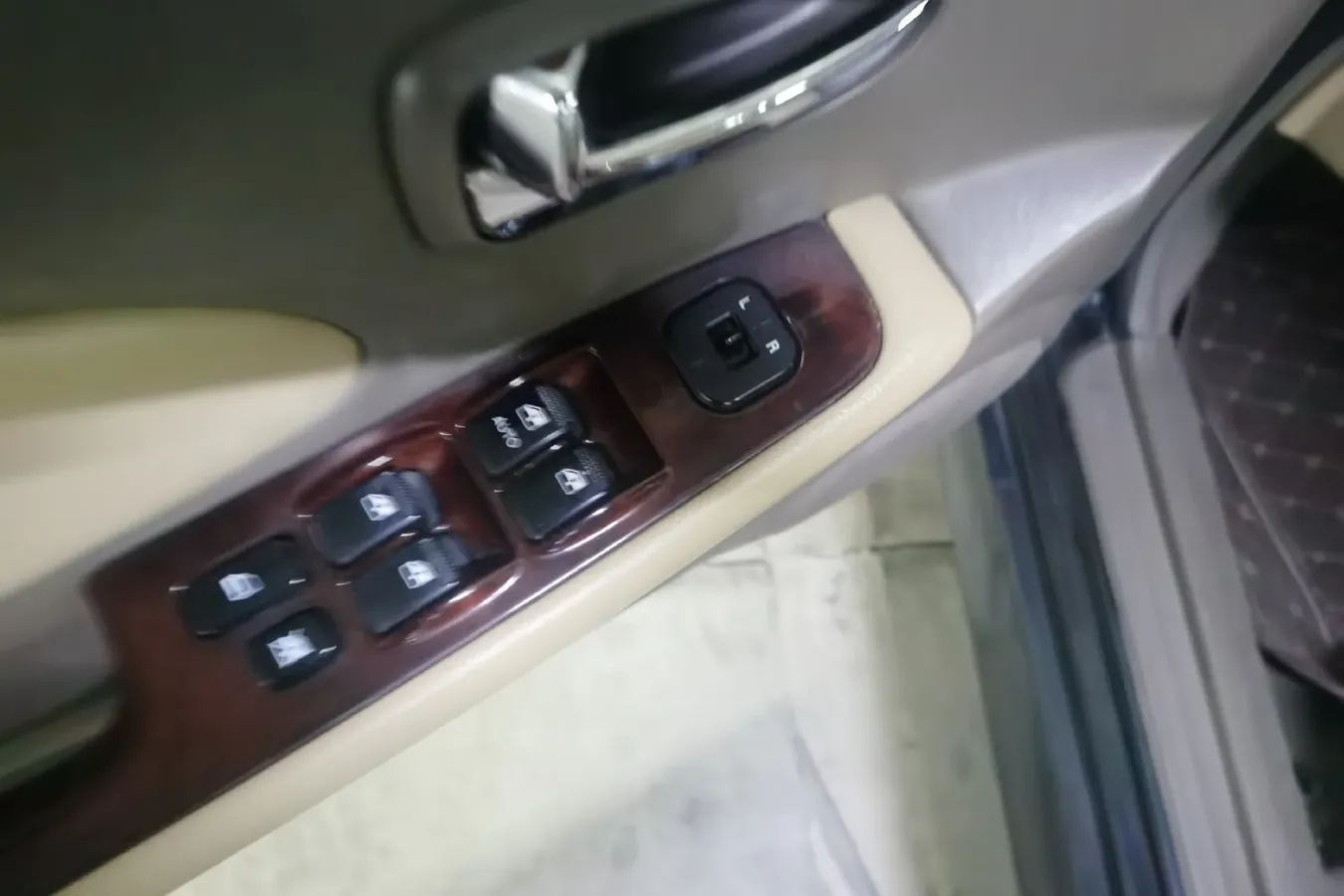 2009 Hyundai MoInca 2.0L 137HP L4 4AT,autocango,china used car exporter,china ev exporter,chinese used car exporter,chinese used ev exporter