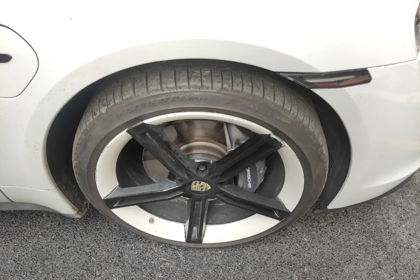 2020 Porsche Taycan 2AT BEV 79.2KWH,autocango,china used car exporter,china ev exporter,chinese used car exporter,chinese used ev exporter