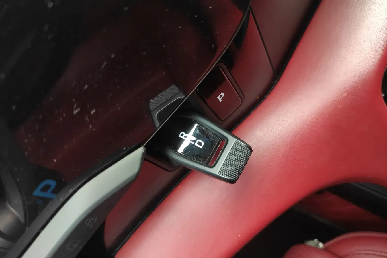 2020 Porsche Taycan 2AT BEV 79.2KWH,autocango,china used car exporter,china ev exporter,chinese used car exporter,chinese used ev exporter