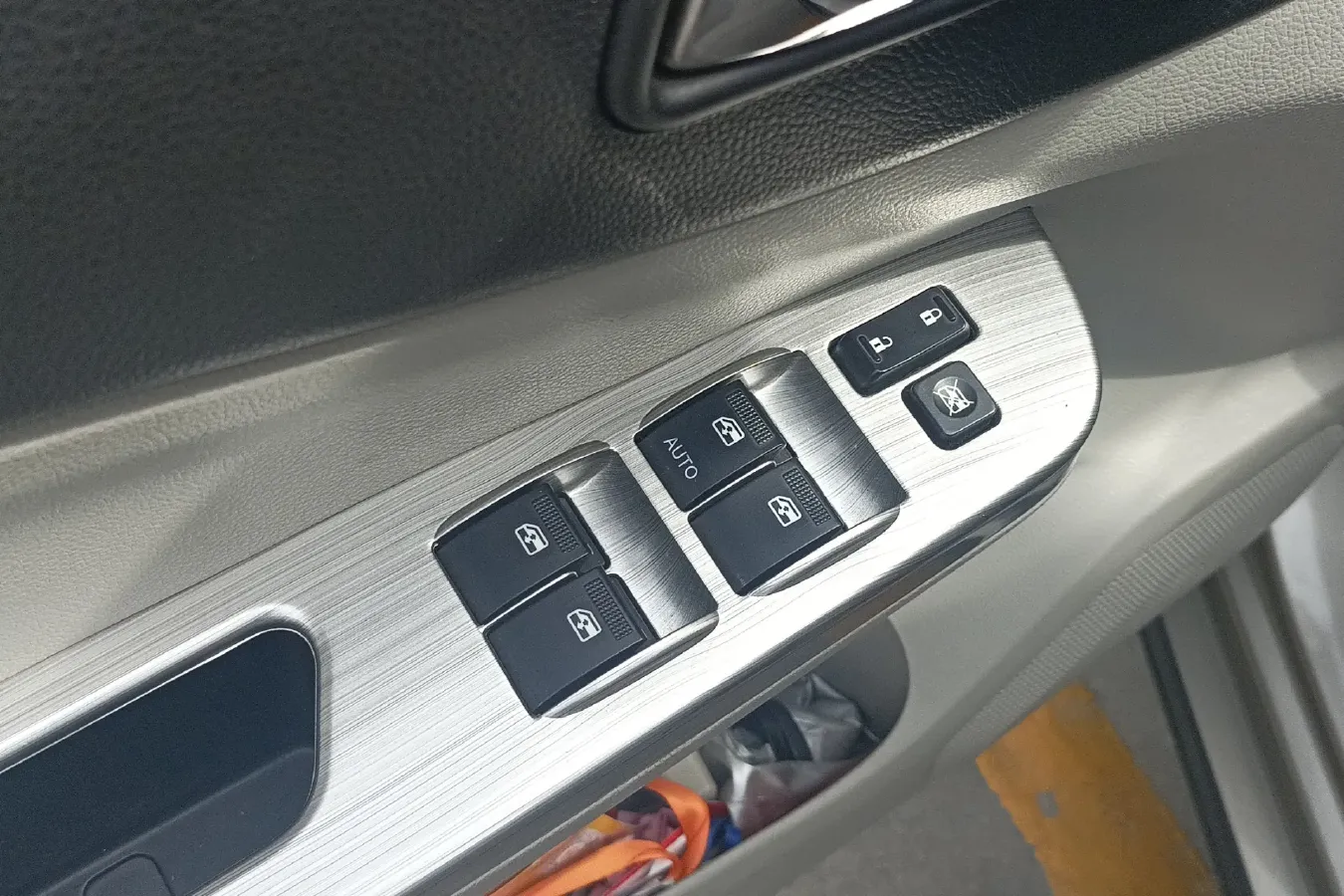 2016 DongFeng Forthing S500 1.6L 122HP L4 CVT,autocango,china used car exporter,china ev exporter,chinese used car exporter,chinese used ev exporter