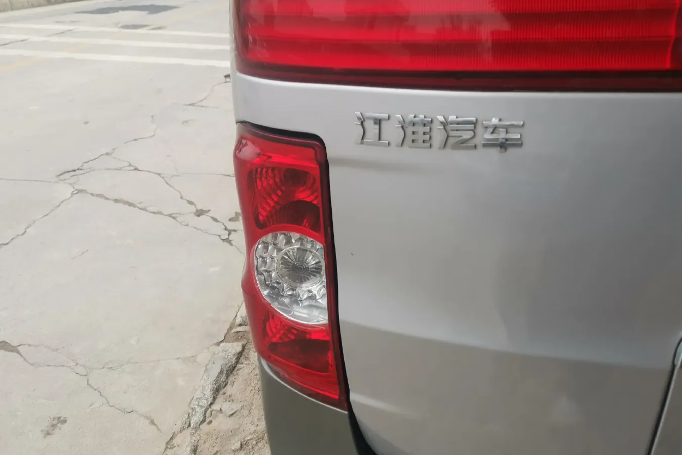 2011 JAC Refine 2.4L 150HP L4 5MT,autocango,china used car exporter,china ev exporter,chinese used car exporter,chinese used ev exporter