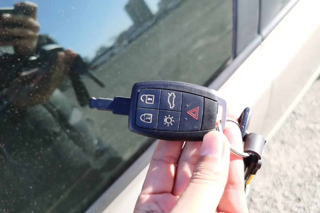 2011 Volvo S40 2.0L 141HP L4 6DCT,autocango,china used car exporter,china ev exporter,chinese used car exporter,chinese used ev exporter