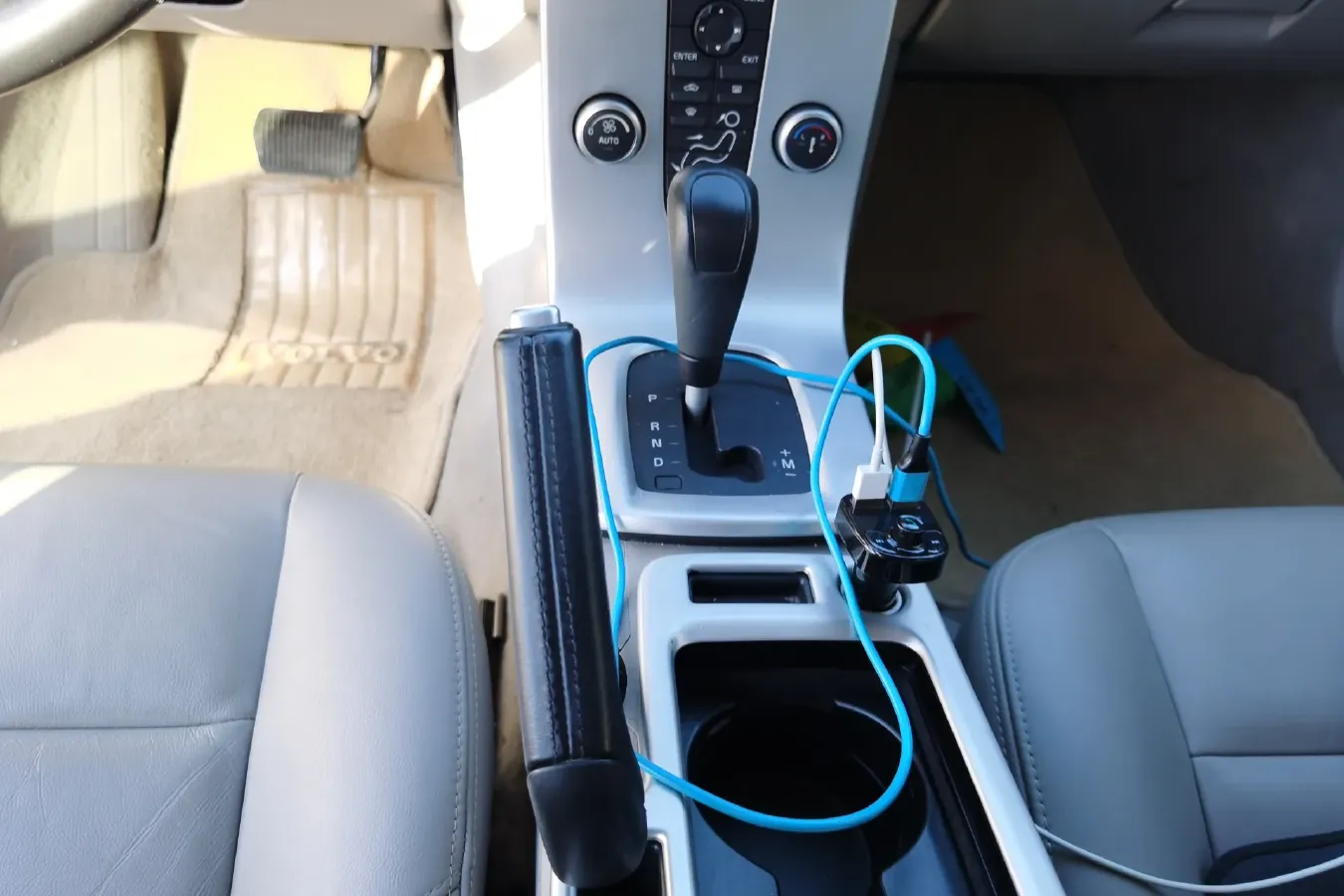 2011 Volvo S40 2.0L 141HP L4 6DCT,autocango,china used car exporter,china ev exporter,chinese used car exporter,chinese used ev exporter