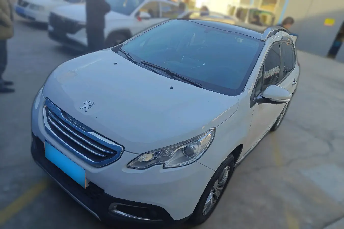 2014 Peugeot 2008 1.6L 117HP L4 5MT