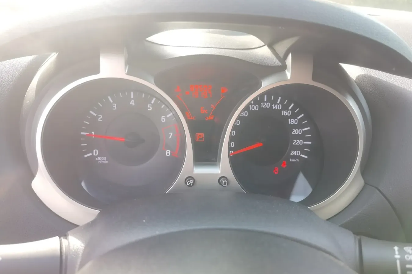 2014 Infiniti ESQ 1.6L 116HP L4 CVT,autocango,china used car exporter,china ev exporter,chinese used car exporter,chinese used ev exporter