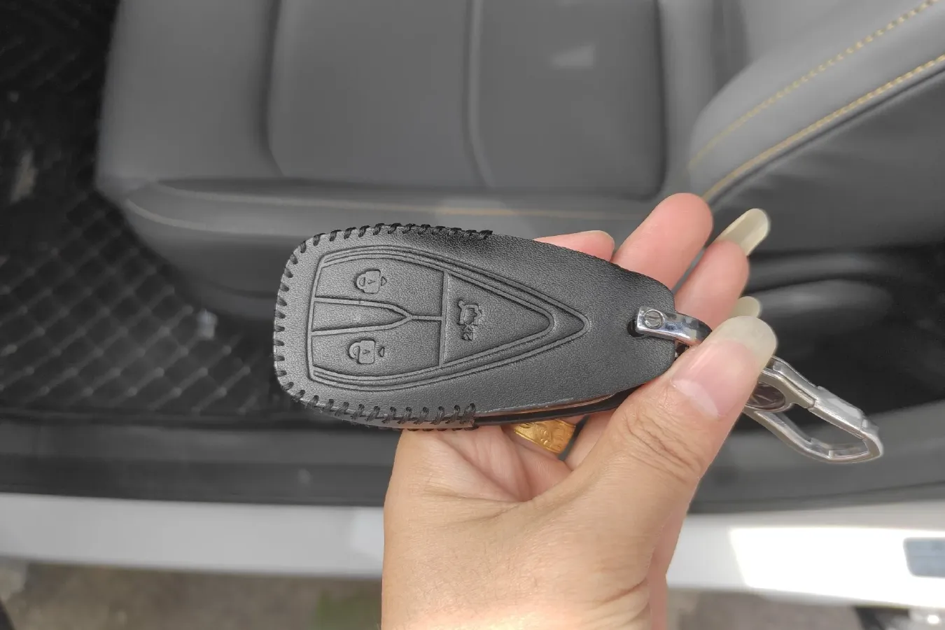 2023 ChangAn Oshan X5 Plus 1.5T 188HP L4 7DCT,autocango,china used car exporter,china ev exporter,chinese used car exporter,chinese used ev exporter