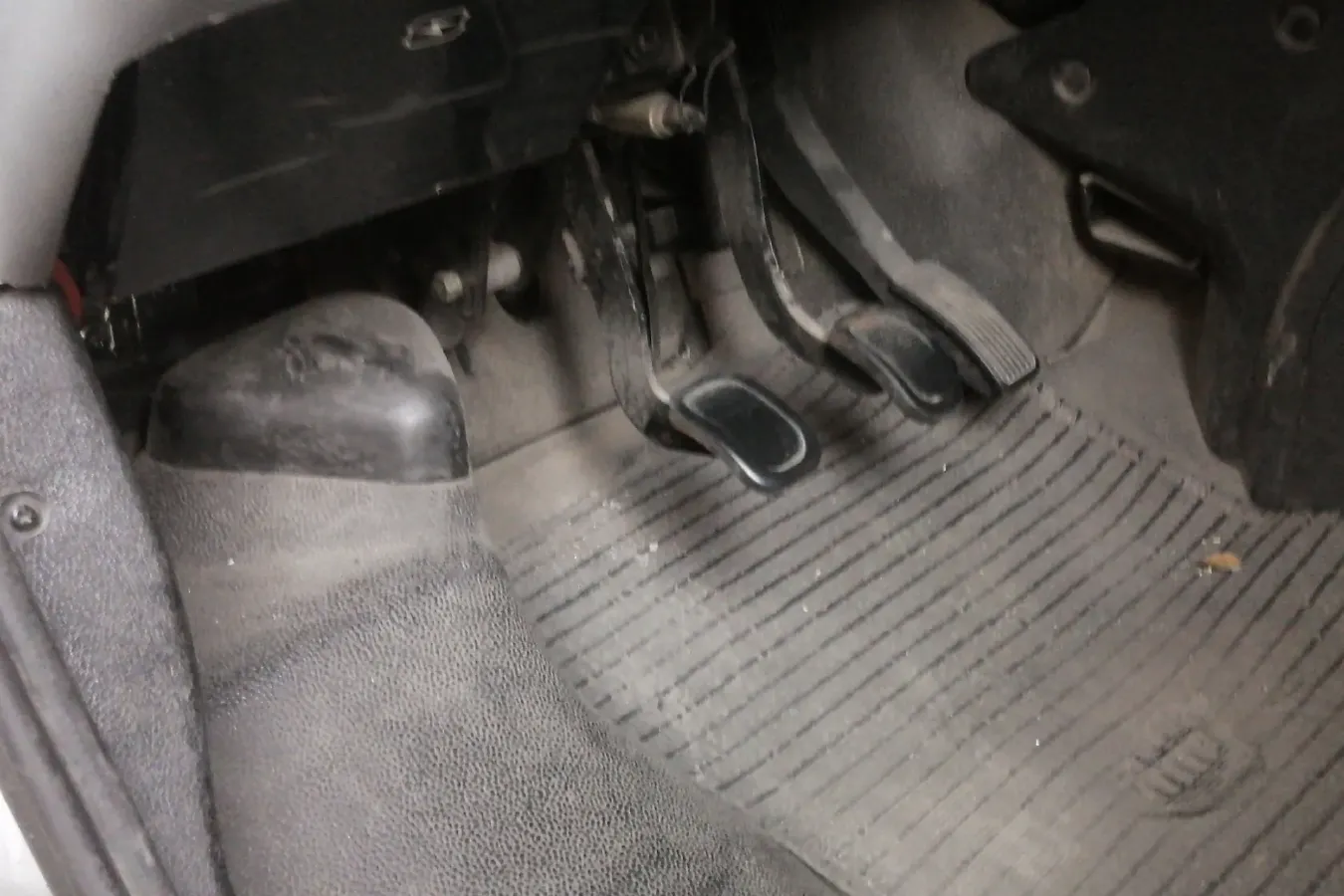 2019 JMC TeShun 2.8T 116HP L4 5MT,autocango,china used car exporter,china ev exporter,chinese used car exporter,chinese used ev exporter