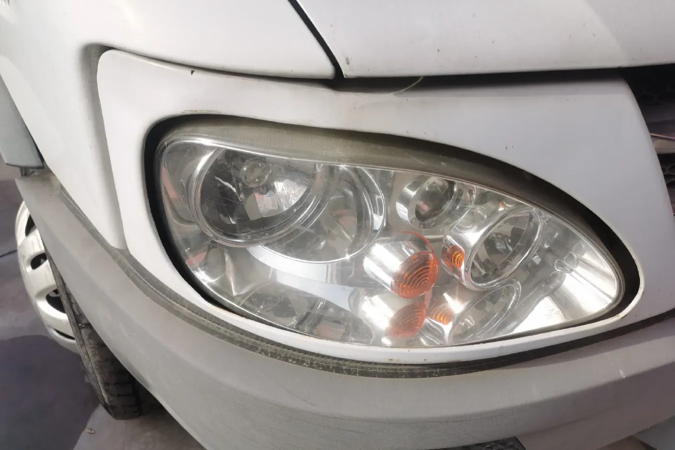 2012 Iveco BaoDi 2.5T 122HP L4 5MT,autocango,china used car exporter,china ev exporter,chinese used car exporter,chinese used ev exporter