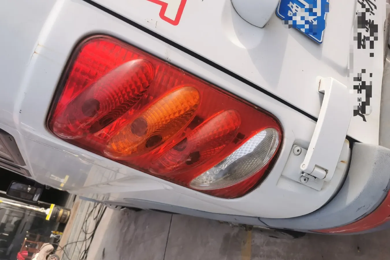 2012 Iveco BaoDi 2.5T 122HP L4 5MT,autocango,china used car exporter,china ev exporter,chinese used car exporter,chinese used ev exporter