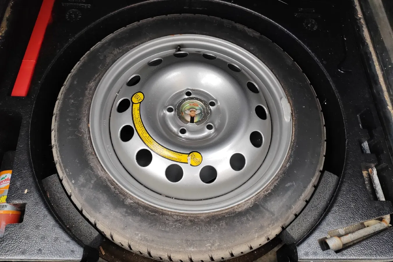 2015 Landwind X5 1.5T 150HP L4 CVT,autocango,china used car exporter,china ev exporter,chinese used car exporter,chinese used ev exporter