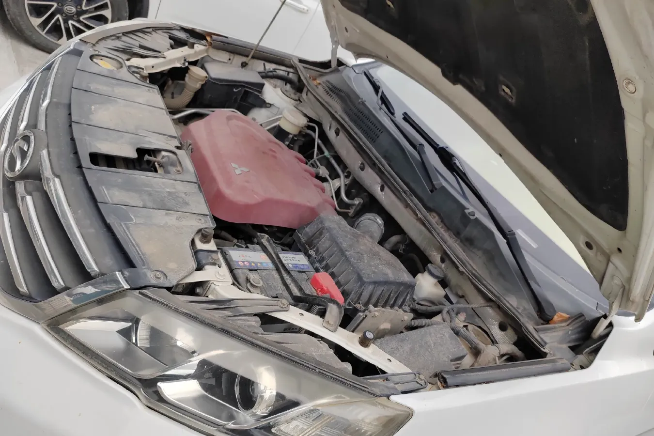 2015 Landwind X5 1.5T 150HP L4 CVT,autocango,china used car exporter,china ev exporter,chinese used car exporter,chinese used ev exporter