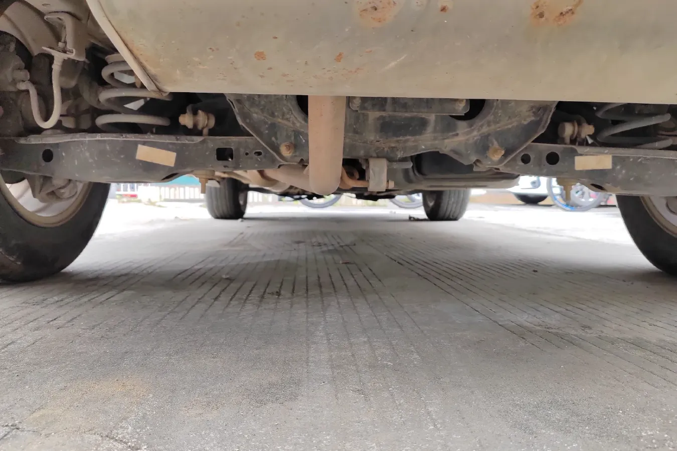 2015 Landwind X5 1.5T 150HP L4 CVT,autocango,china used car exporter,china ev exporter,chinese used car exporter,chinese used ev exporter